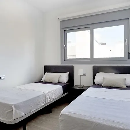 Orange Holiday Housing - Amalia 34 * Torrevieja
