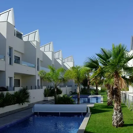 Orange Holiday Housing - Amalia 34 *