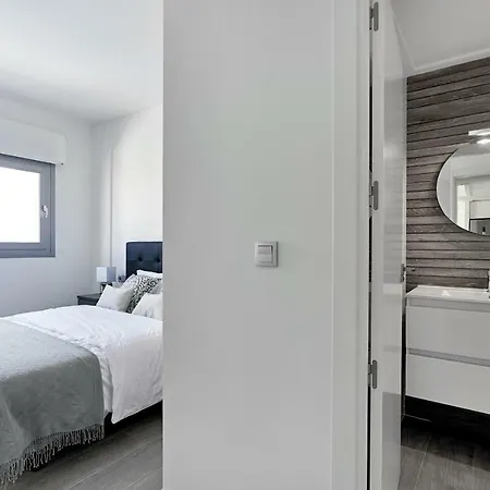 Orange Holiday Housing - Amalia 34 Apartment