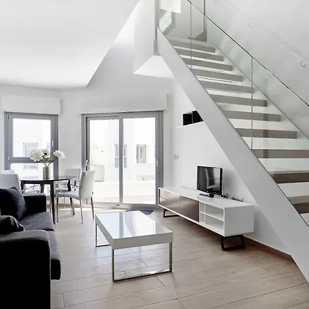 Orange Holiday Housing - Amalia 34 *