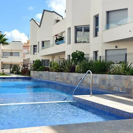 Orange Holiday Housing - Amalia 34 *