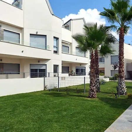 Orange Holiday Housing - Amalia 34 Apartment *